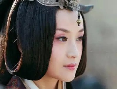 秦武王死后，他把王位传给了谁？是秦昭襄王，还是宣太后娇诏？