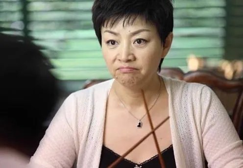 宋丹丹有几个孩子？ 宋丹丹谈教育孩子心得