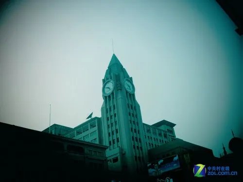 LOMO都市实战：当阴郁+冷色调