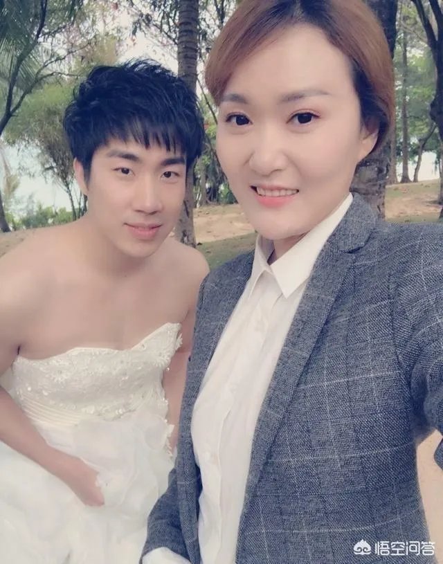 LOL骚男离婚事件“终极反转”，UU爆出猛料，骚男一件事让开哥自愧不如，你有何看法？