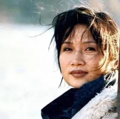 歌手李娜的近况如何？