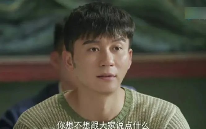 42岁演高中生，李晨被吐槽太成熟了？