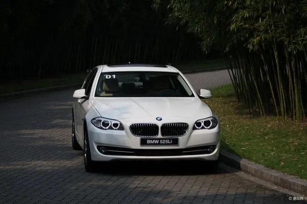 宝马5系与宝马GT5系有什么区别