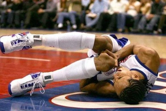 勇士队的替补奇兵文斯顿，受伤之前是怎样的水平？