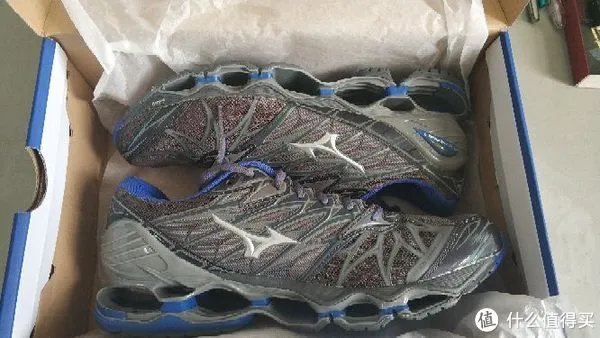 美津浓预言7,蜜糖/砒霜的代表作,跑鞋评测及大体重跑步的心得谏言