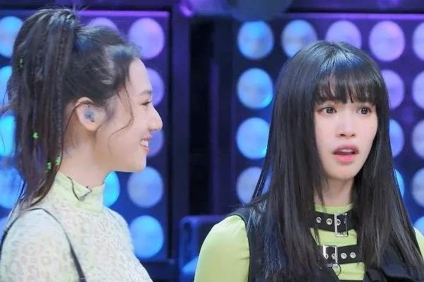 《青春有你2》段小薇成功晋级，为什么会引来大家的不满？