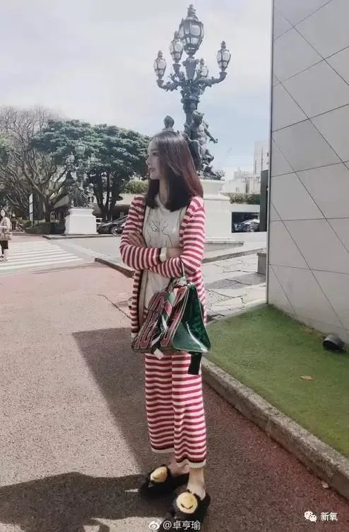 替身神似杨幂、放话称“是她整得像我”，你怎么看？