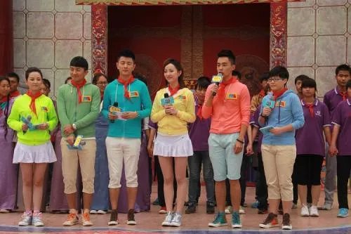 2022男生女生向前冲怎么报名网站