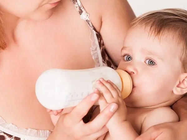 十大放心奶瓶品牌中小飞象米姆好还是贝亲好?