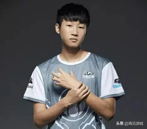 贴吧老哥一句话惹怒IG战队Ning，“气的宁王破口大骂评价NM”，应不应该替补呢？