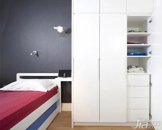 小户型卧室衣柜效果图  卧室衣柜图片