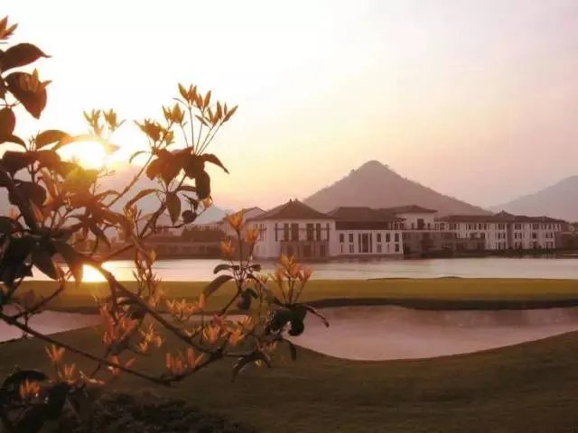 除去裸心谷，国内还有这么多设计绝美的度假村