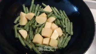 豆角土豆炖肉