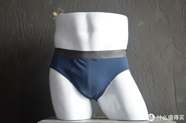 30-100元男士内裤系列测评 篇四：三角内裤测评 舒雅、优衣库、DA、蕉内、螃蟹秘密5款
