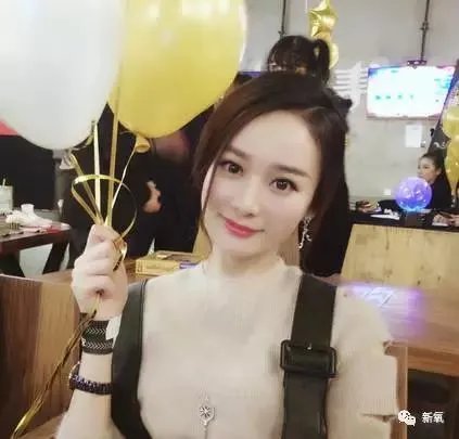 替身神似杨幂、放话称“是她整得像我”，你怎么看？