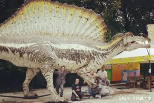 棘背龙比霸王龙还要大，为什么仅仅以捕鱼为生？