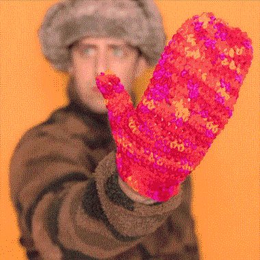 周四福利囧图云飞系列 妹子负担太重跳起绳挺累的