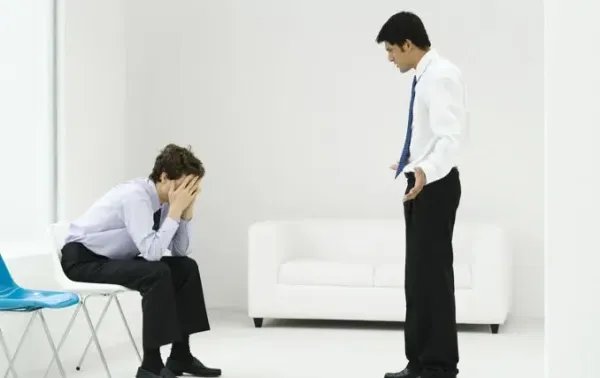 多少人等到的延迟上班通知最后变成了裁员或公司倒闭？