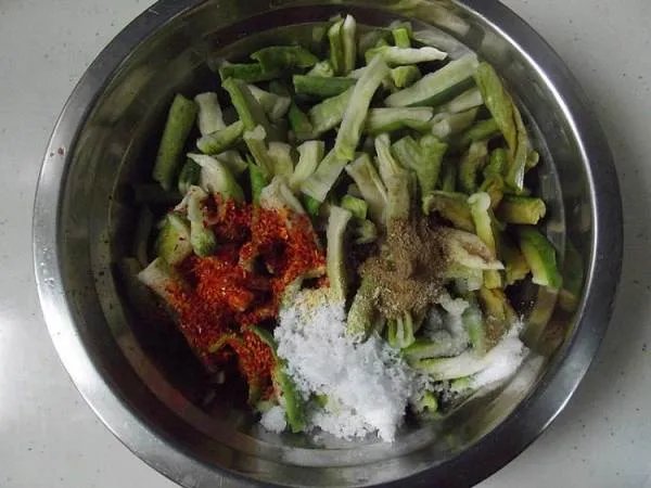 萝卜干怎么腌制好吃又脆呢