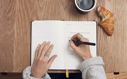 爱是不能忘记的作文