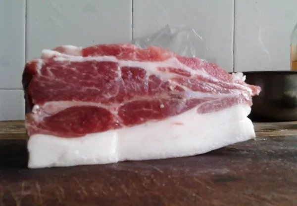 卤肉饭怎么做呢？