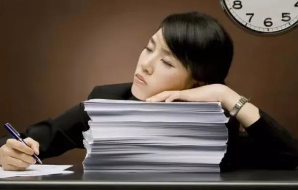 江苏小伙连续熬夜加班致急性脑梗死，这件事给予我们什么警示？