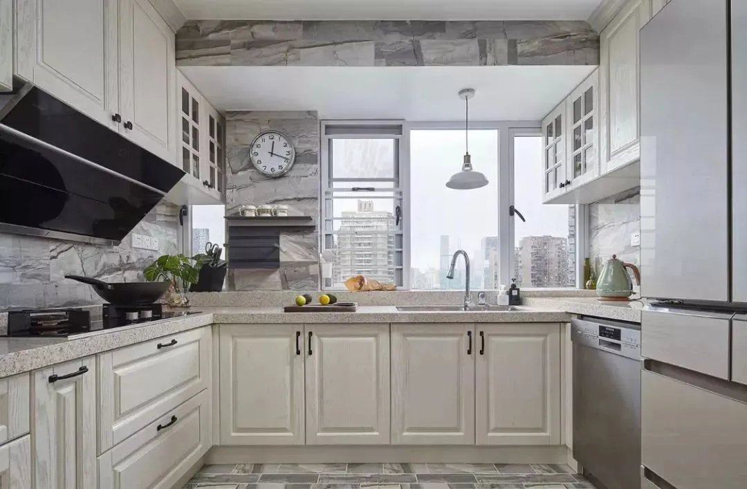 厨房柜门哪种好？