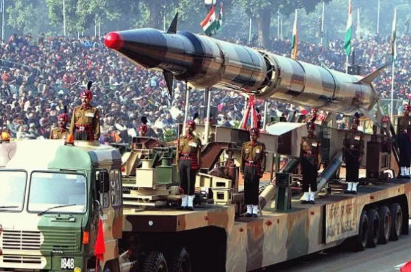 全球核弹头数量排名中，究竟谁才是全球第一？