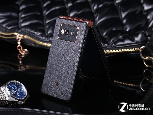 这货降价猛 电信版三星W2013报价6280