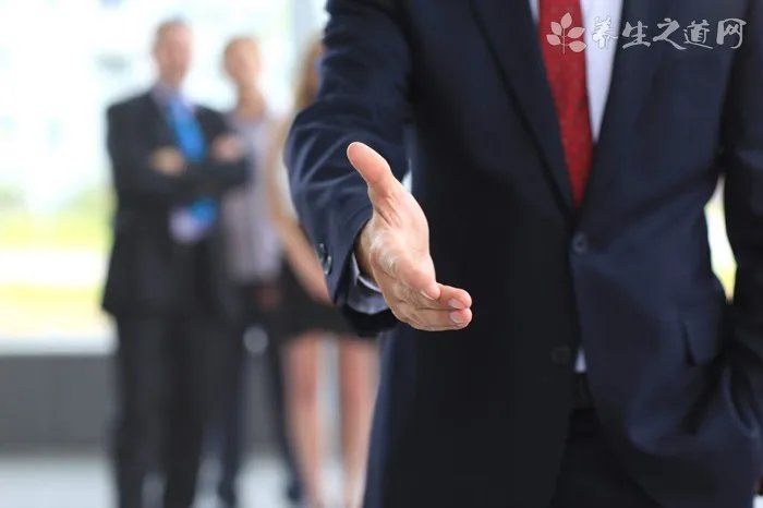 如何进行心理减压_9招化解职场压力