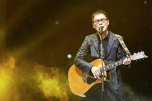 经典校园民谣100首 值得推荐的100首经典校园歌曲