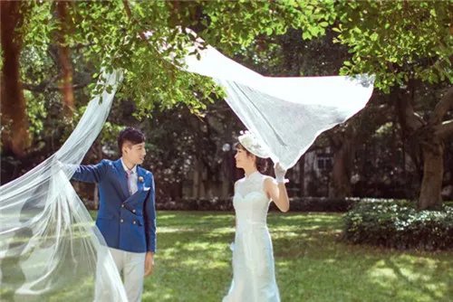 厦门婚纱店哪家比较好  厦门几月拍婚纱照更合适