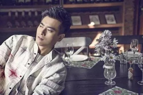 陈龙：支持妻子工作是丈夫的责任，你认同他的观点吗？