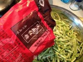 腌蒜薹的家常做法