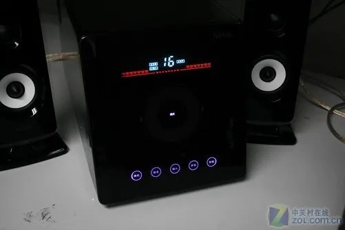 全球首款虚拟5.1声道多媒体音箱测试