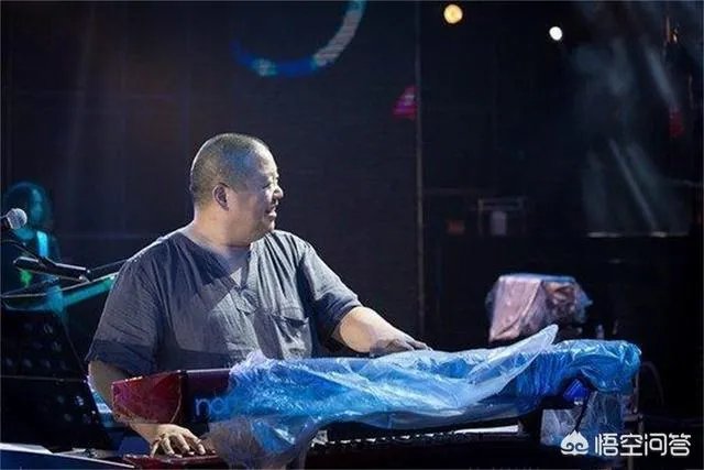 怎样评价歌手臧天朔？