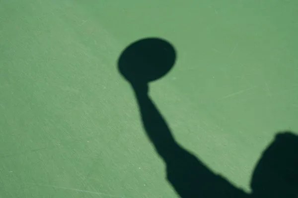 篮球鞋底磨损看适合什么位置