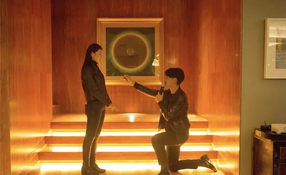 蒲巴甲梁洁恋爱4年官宣分手！他们的感情经历过哪些坎坷？