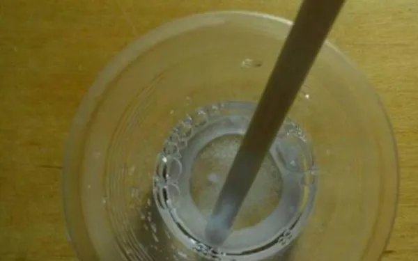 简单水晶泥的做法？