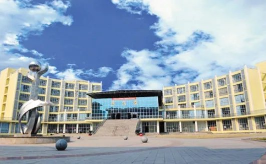 重庆市秀山县有哪些中学