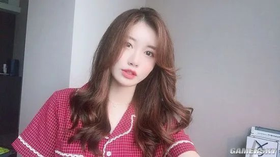 韩国女数学老师走红 网友：老师我想学数学