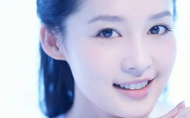 有什么好看的李沁的图片分享？