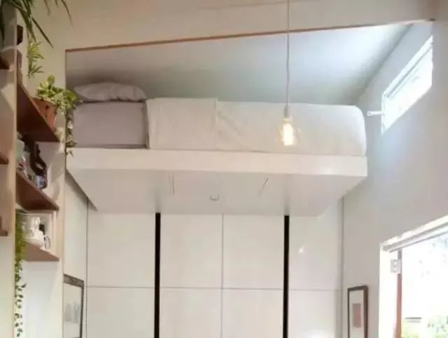 夫妻俩花30万买了个黑箱子，过上了所有人都羡慕的生活