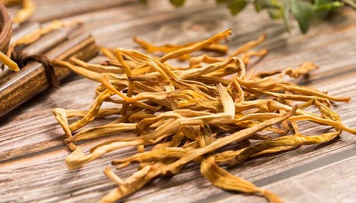 鲜黄花菜中含有的毒素是什么