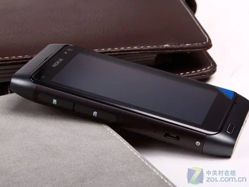 Symbian^3系统扛鼎之作 诺基亚N8评测