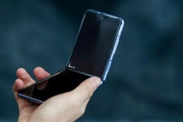 三星s20正式发布，这部手机的性价比究竟如何？