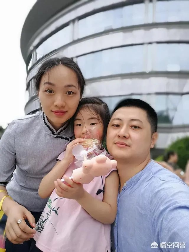 甘薇发长文力挺老公贾跃亭，贾跃亭算是骗子吗？