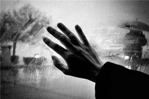 十大伤感歌曲排行榜推荐 这些歌曲都很好听相当优秀