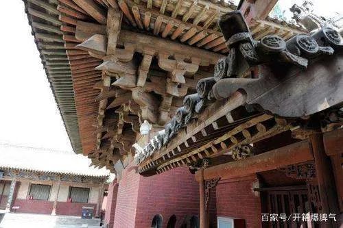 哪一个寺庙没有钉子，仅一根柱子过了千年呢？