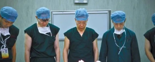 默哀规范动作 默哀表示了什么